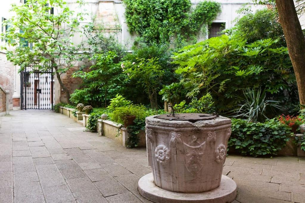 Palazzo Alvera Grand Canal ヴェネツィア エクステリア 写真