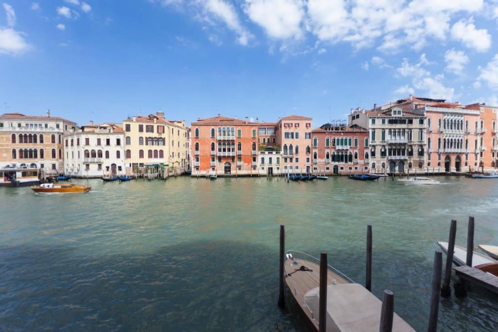 Palazzo Alvera Grand Canal ヴェネツィア エクステリア 写真